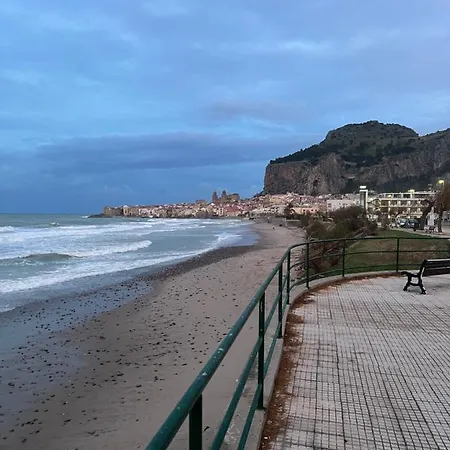 - Sea View Lejlighed *
